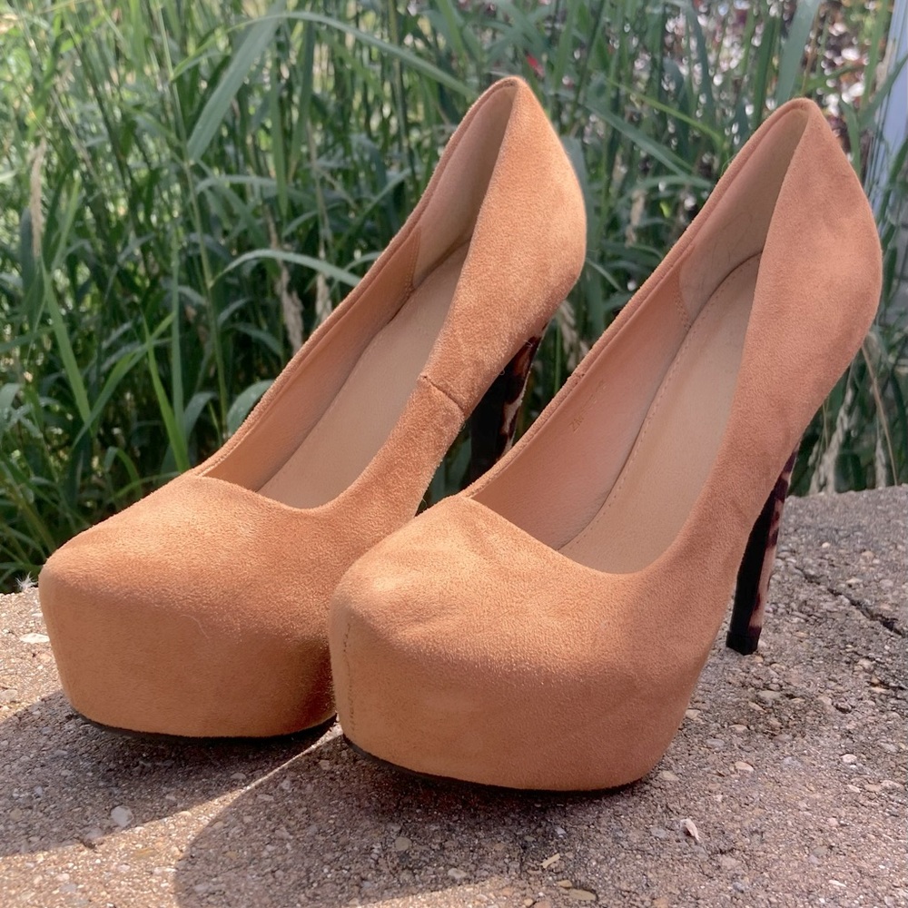 Ollie tan  and leopard platform heels